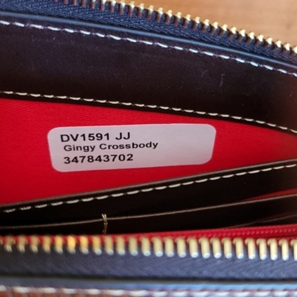 DOONEY & BOURKE Gingy Embossed Chestnut Brown Leather Crossbody Bag - Picture 7 of 12
